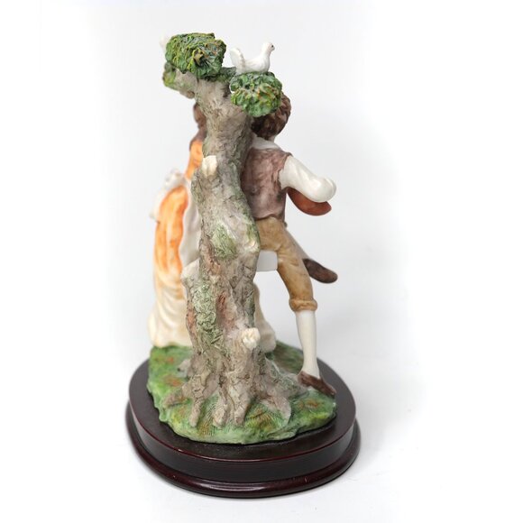 Ruby's Collection Romeo & Juliette Resin Wood Figurine Art Decor Romance Love - Picture 3 of 9